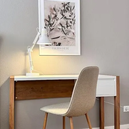Appartement Appartio: Geraeumige, Moderne Fuer Gruppen/familien